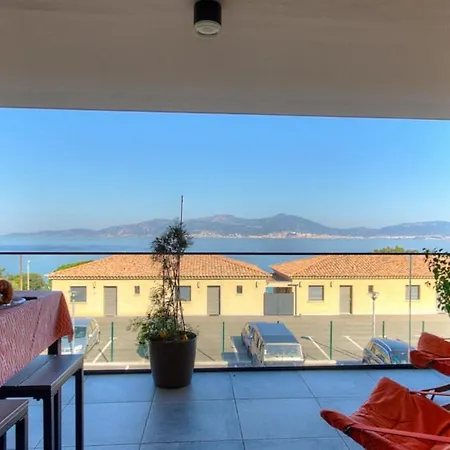 Appt Vue Baie Ajaccio Pietrobeach A 25m D'une Crique Magnifique * Pietrosella