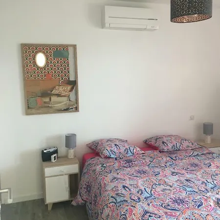 Apartment Appt Vue Baie Ajaccio Pietrobeach A 25m D'une Crique Magnifique